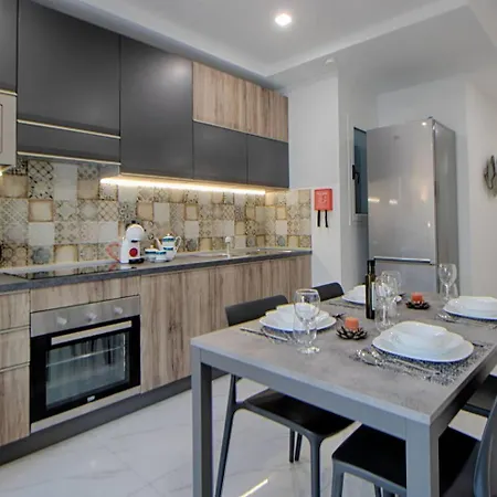 3bed With Shared Heated Pool By Homely