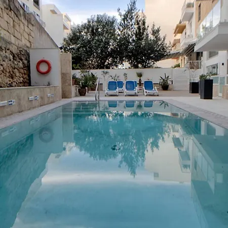 3bed With Shared Heated Pool By Homely Appartement *