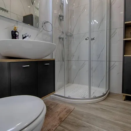 Appartamento 3bed With Shared Heated Pool By Homely *