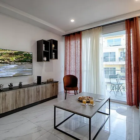 3bed With Shared Heated Pool By Homely Appartement *